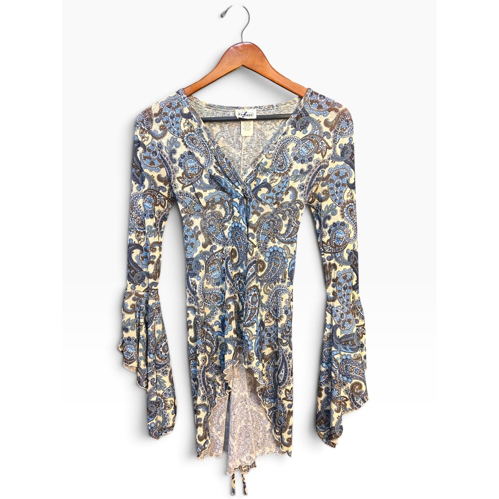 Beware Y2K blouse medium paisley print with wizard style sleeves, polyester